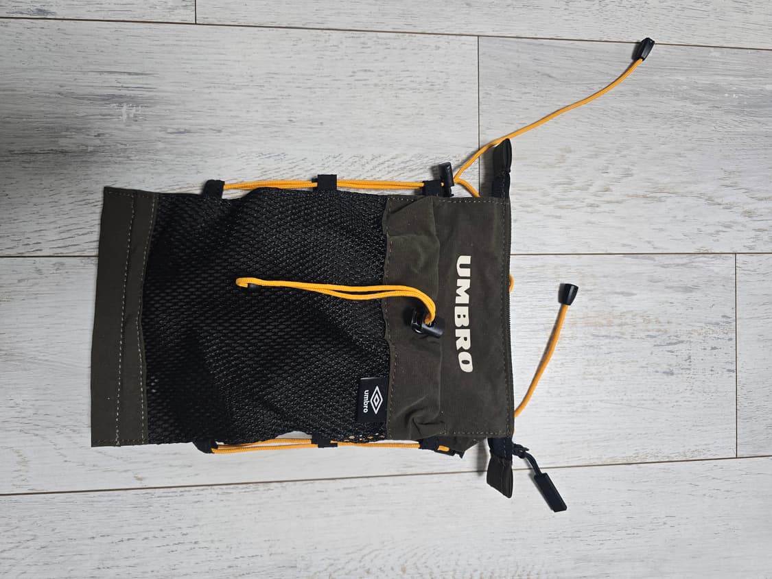 엄브로 미니 크로스백 가방 파우치백 상품이미지2