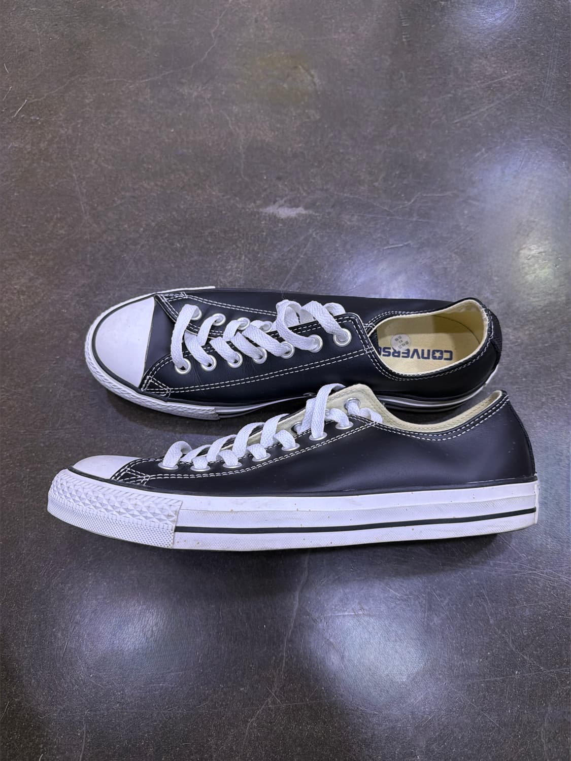 컨버스 올스타 척 테일러 블랙 레더 가죽 로우 스니커즈 270 상품이미지6