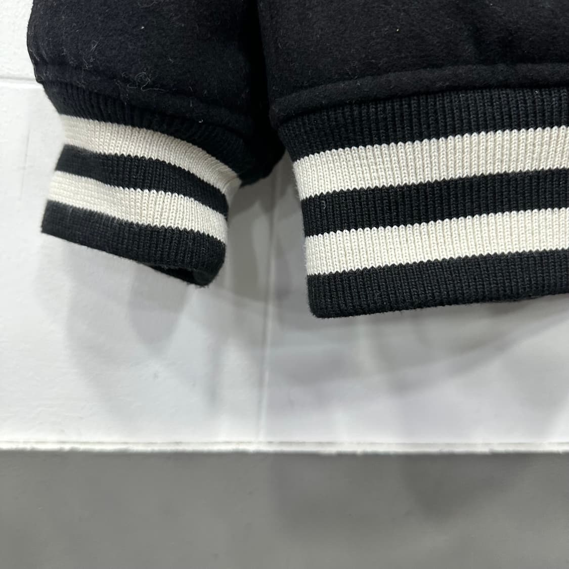 뉴발란스 바시티 자켓 상품이미지9