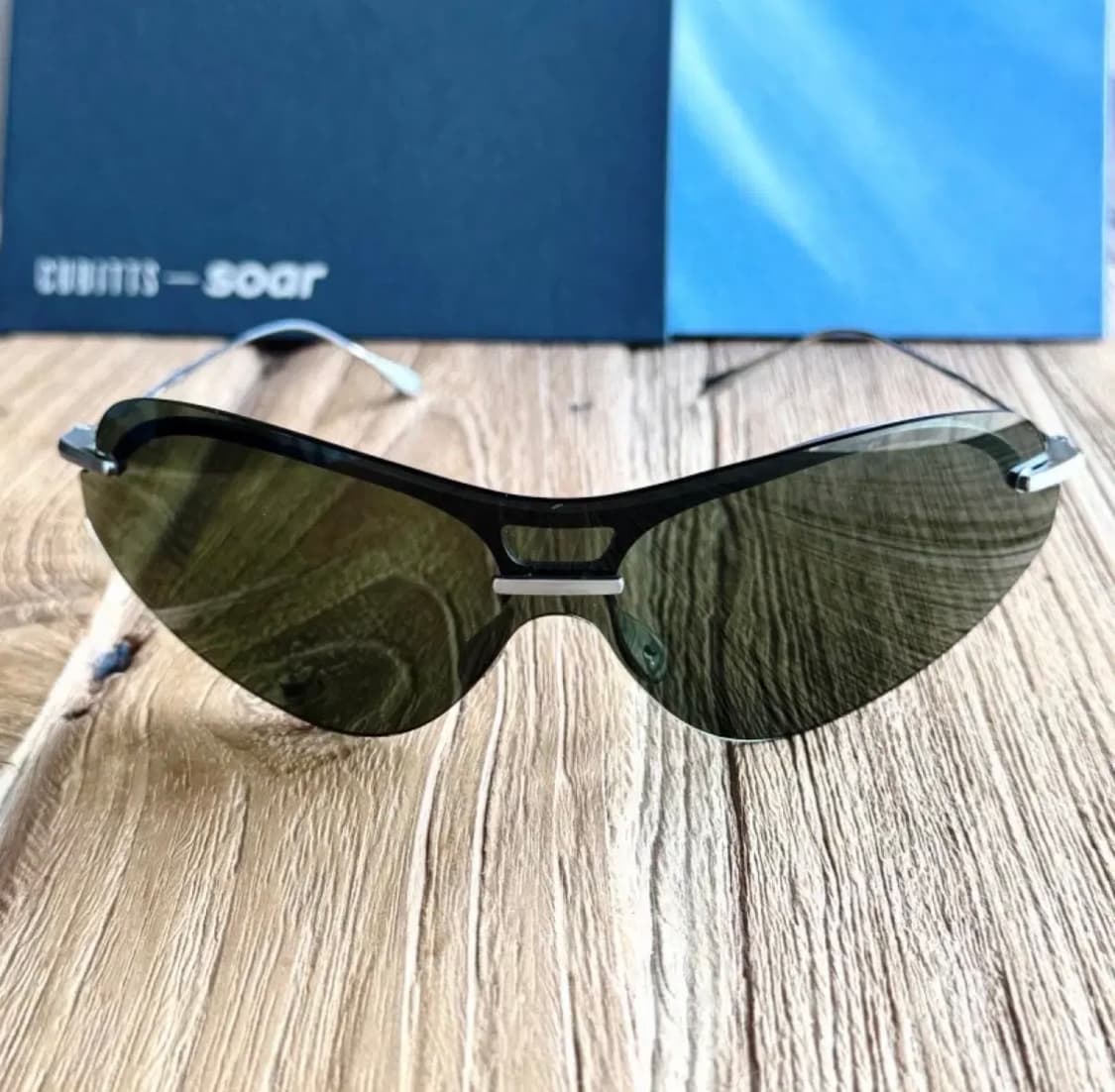 소어러닝 x 커비츠 cirrus 러닝 고글 새상품 판매합니다 상품이미지3