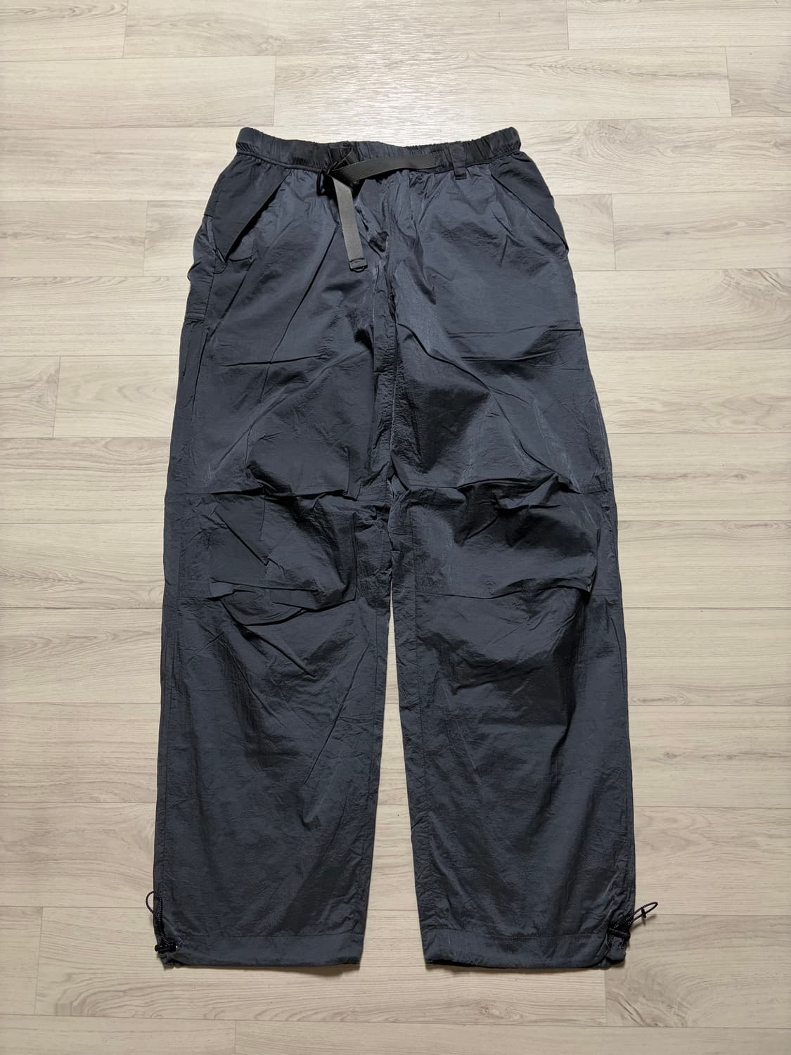 루트파인더 파라슈트 팬츠 그레이 M사이즈 판매 상품이미지1