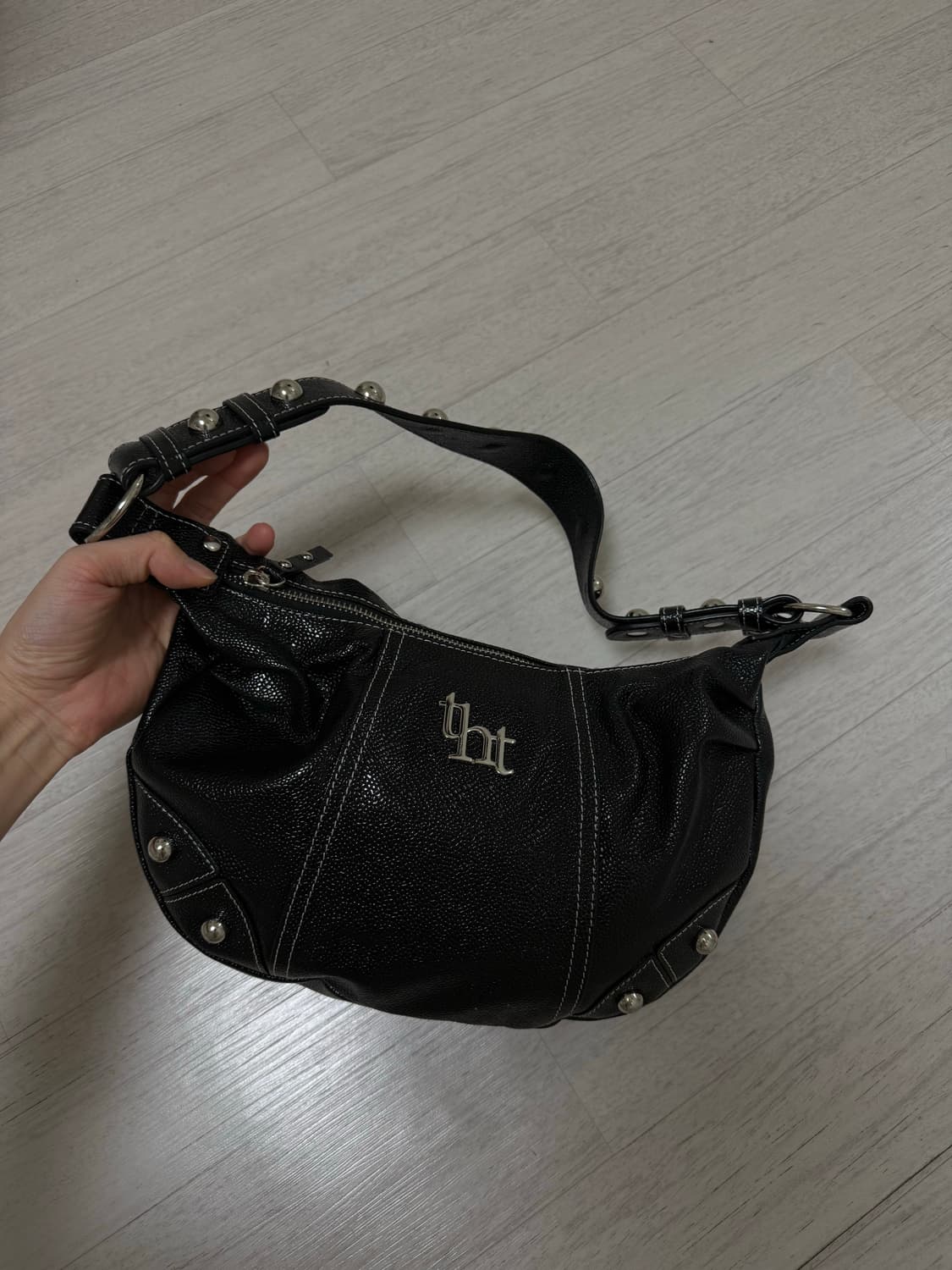 (2회착용) 쓰리타임즈 조니백  상품이미지7