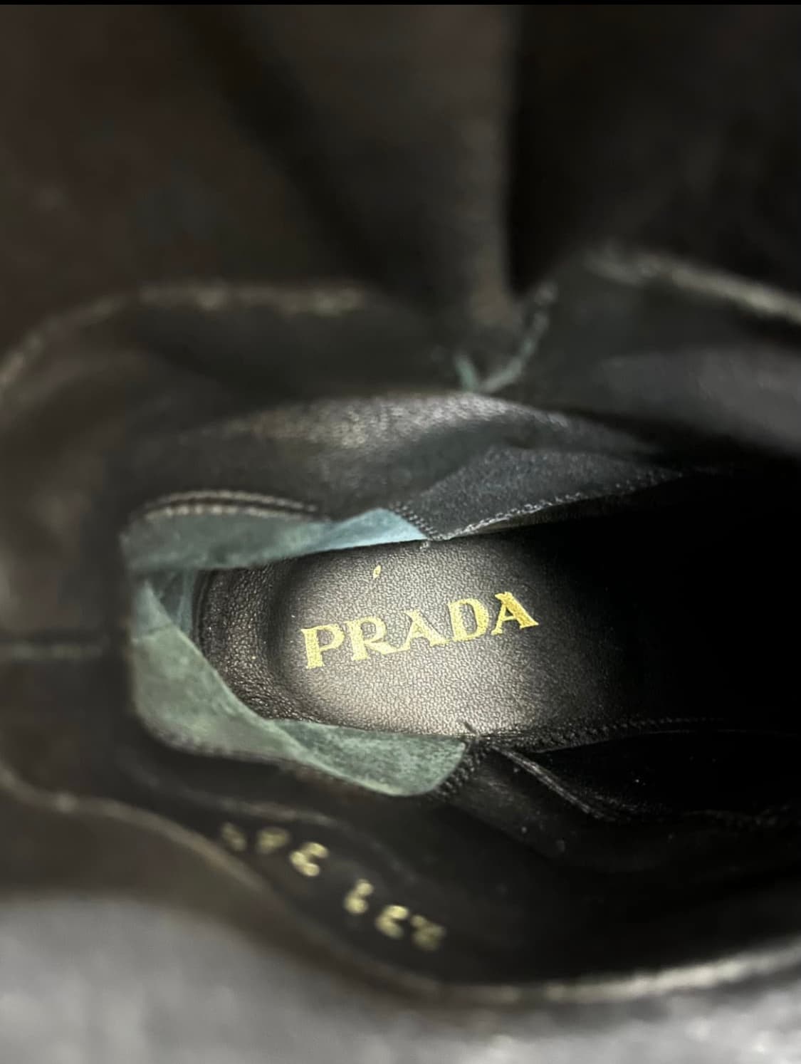 프라다 엔지니어드 부츠 235 상품이미지6