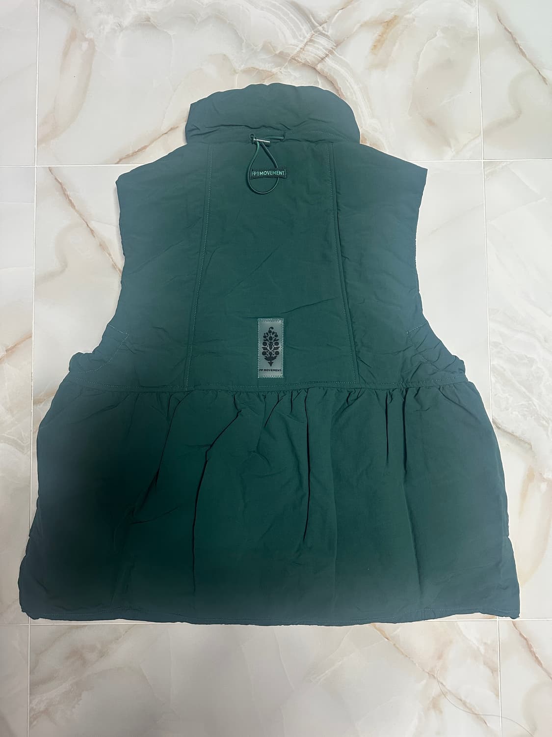 프리피플 무브먼트 푸퍼 베스트 xs (새제품) 상품이미지5