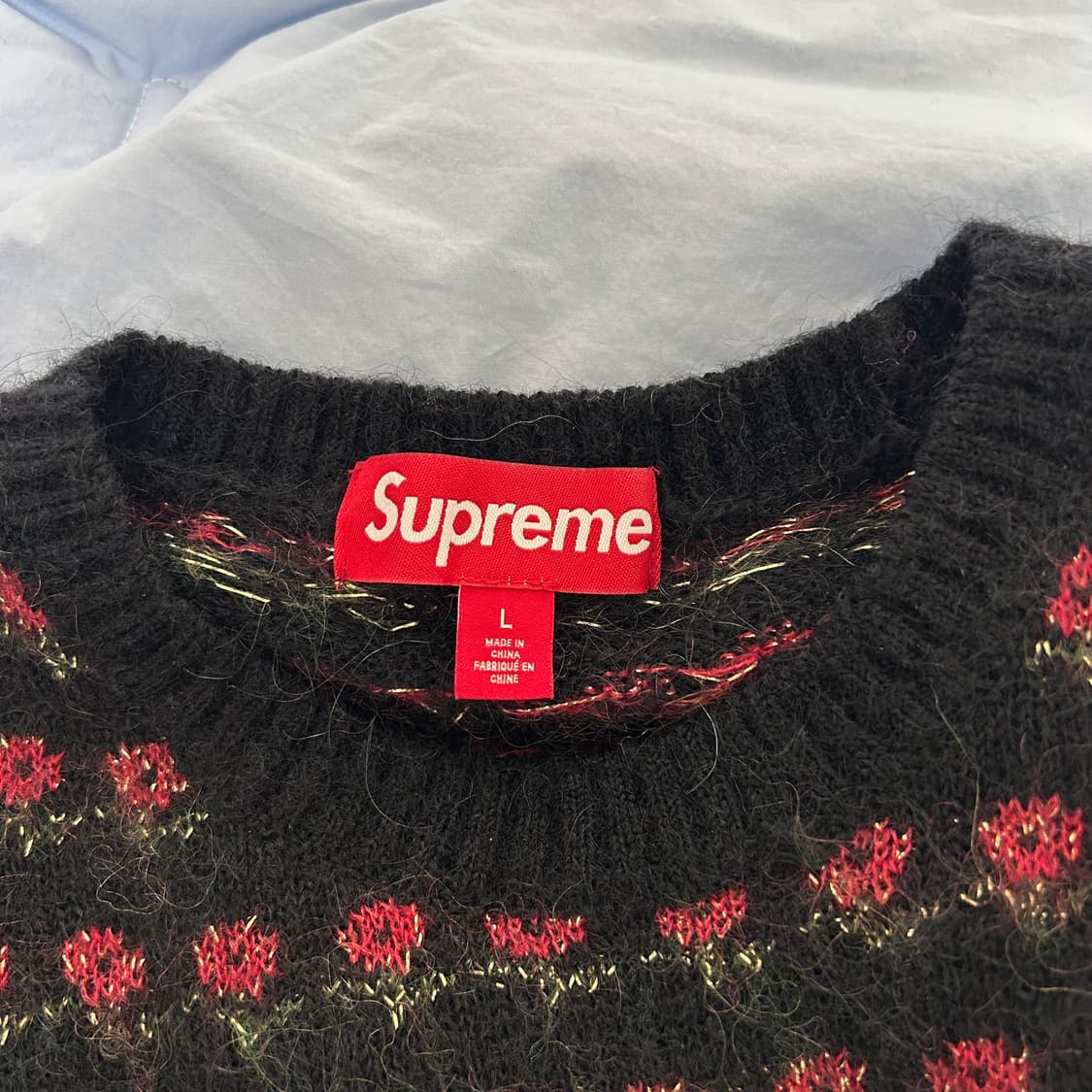 (L) 슈프림 25fw 플라워 메탈릭 스웨터 니트 블랙 상품이미지4