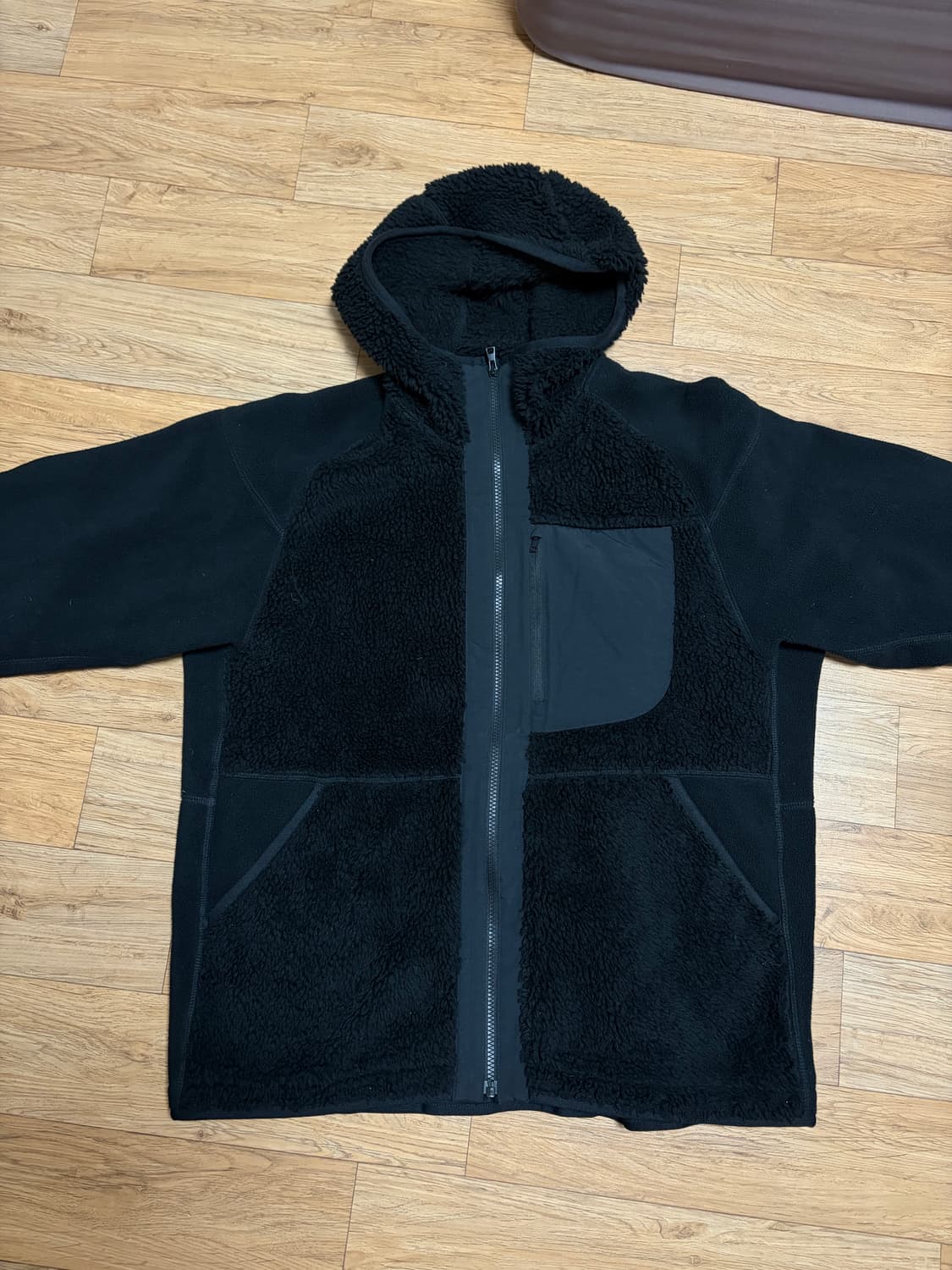 유니클로 화이트마운티어링 후리스 L 상품이미지1