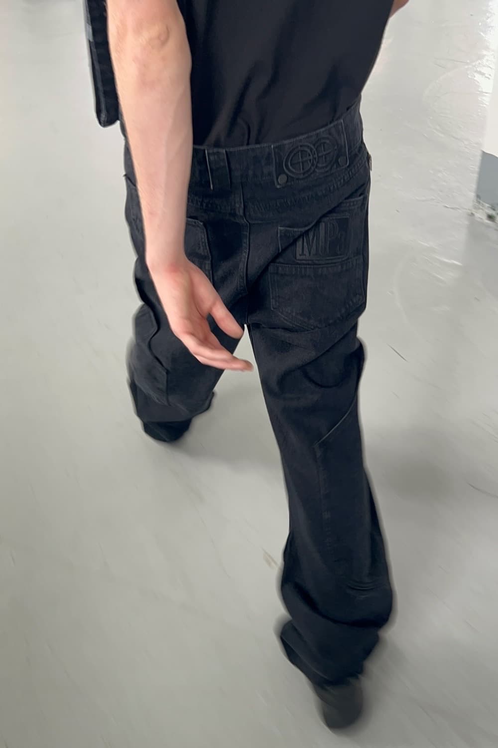 [M] MPa CALF POCKET PANTS (BLACK) 상품이미지1