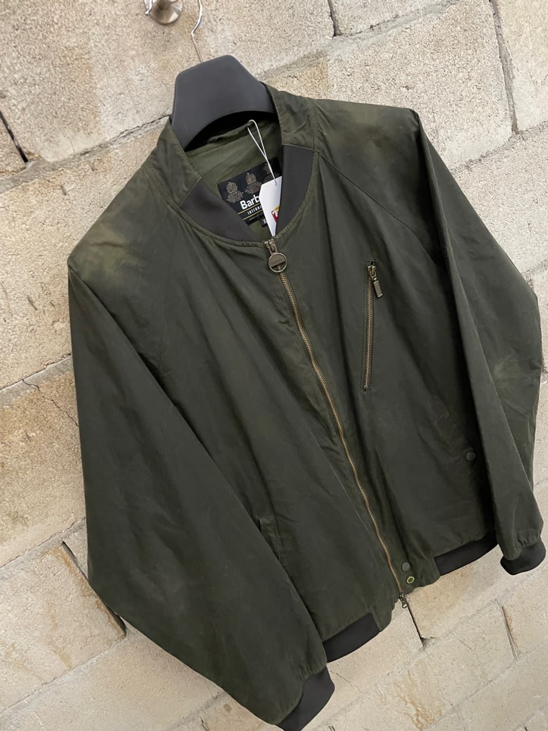 바버 인터내셔널 글렌데일 왁스 봄버 자켓 상품이미지3