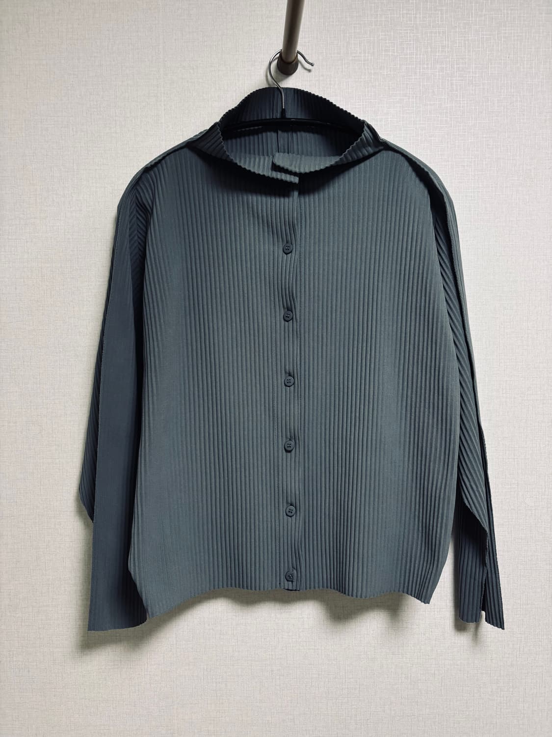 이세이미야케 미 ISSEY MIYAKE ME 플리츠 버튼 셔츠 상품이미지1