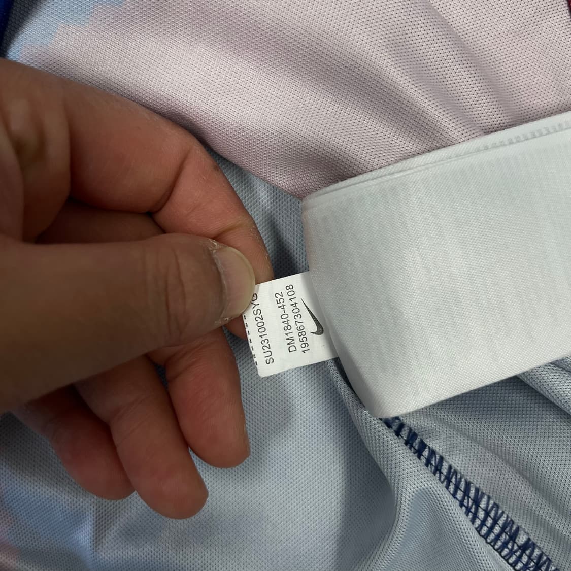 100 나이키 23-24 바르셀로나 페드리 유니폼 상품이미지5