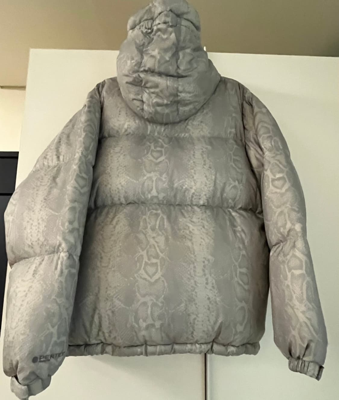 디스이즈네버댓 패딩 상품이미지2