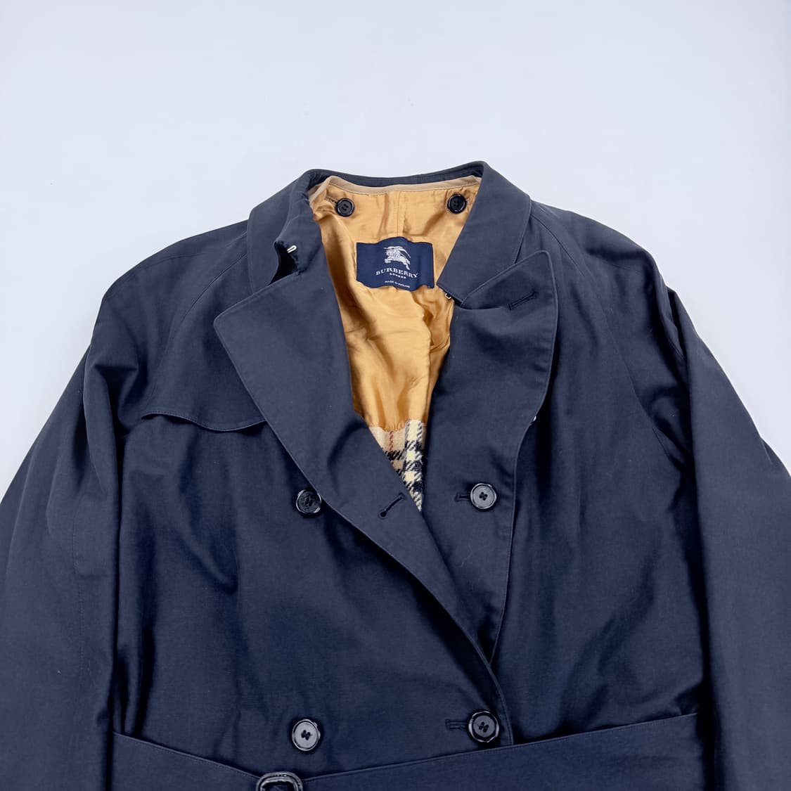 버버리 런던 개버딘 트렌치코트 내피포함 백화점 정품 상품이미지2