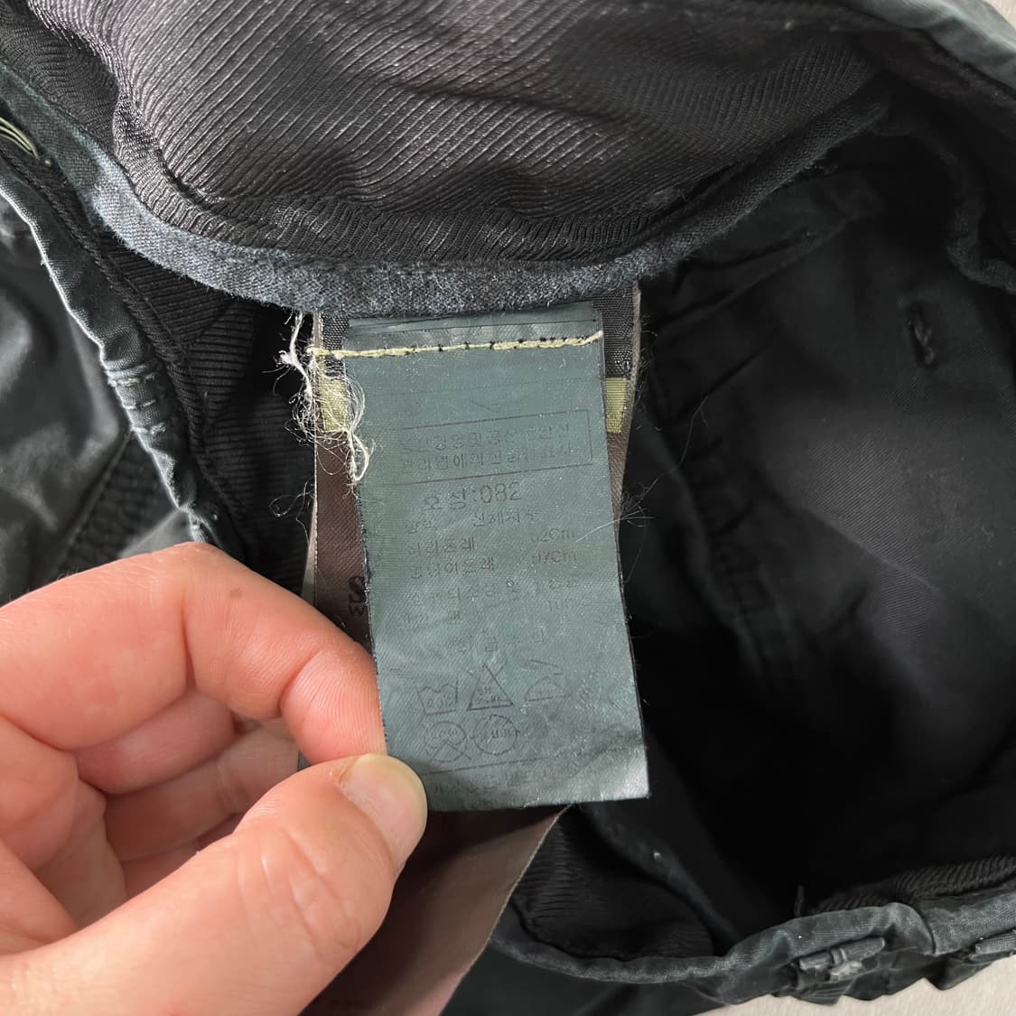 28 스톤아일랜드 워시드 와펜 카고 팬츠 상품이미지7