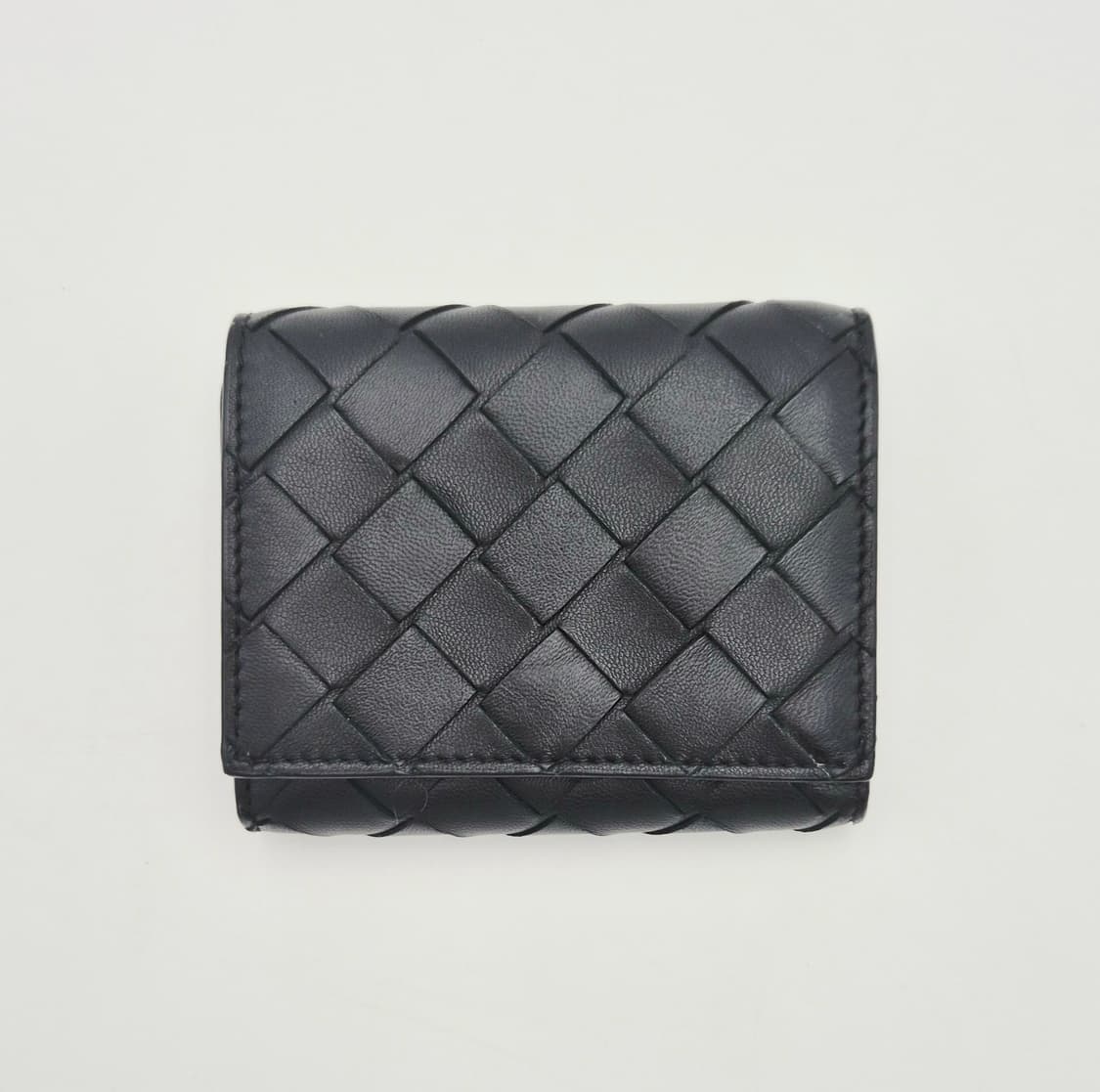 [중고명품셀렉트]보테가베네타 3단 반지갑 블랙 금장 지퍼 지갑 상품이미지1