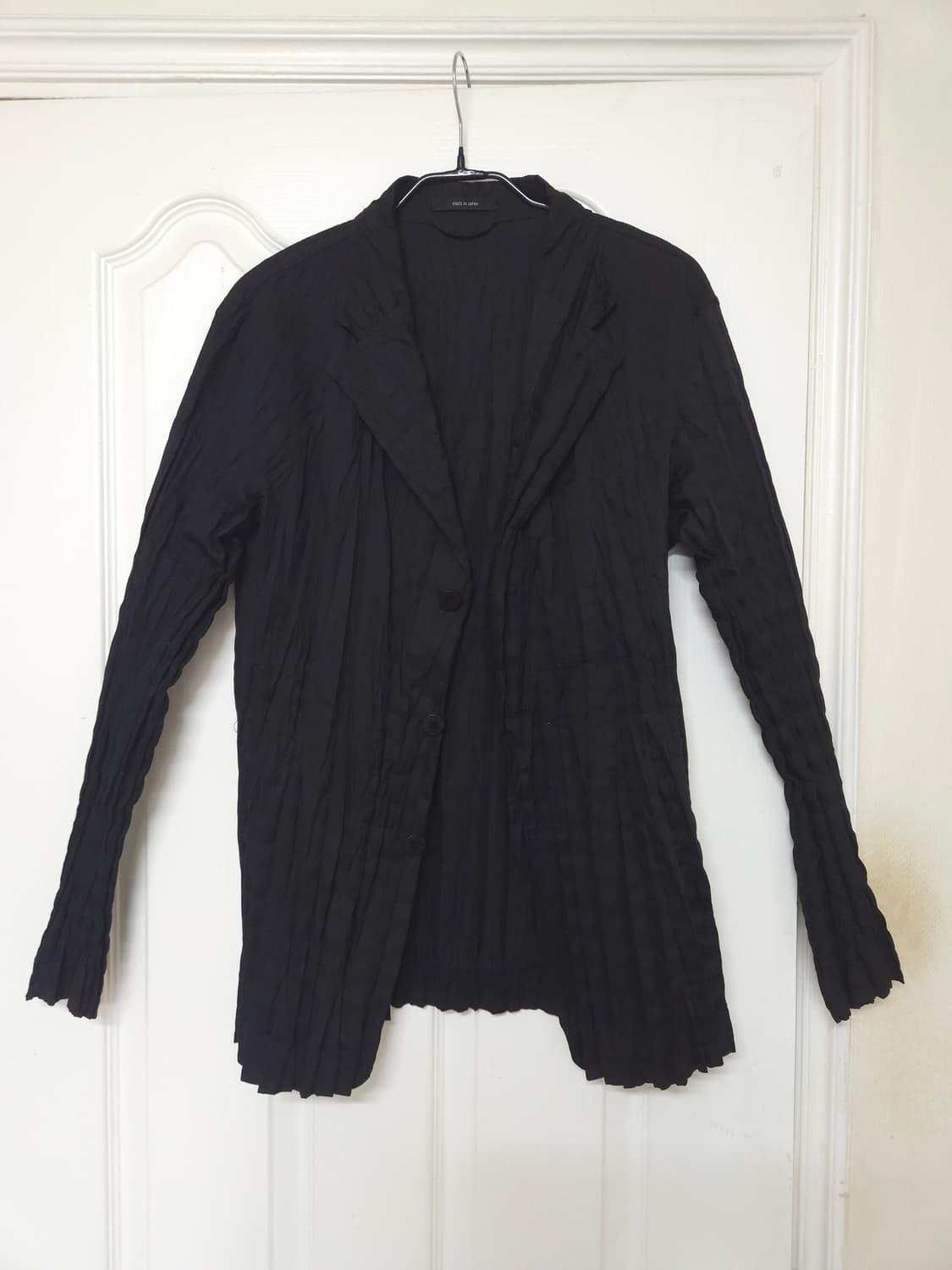 이세이 미야케 멘 주름 자켓 블랙 상품이미지2