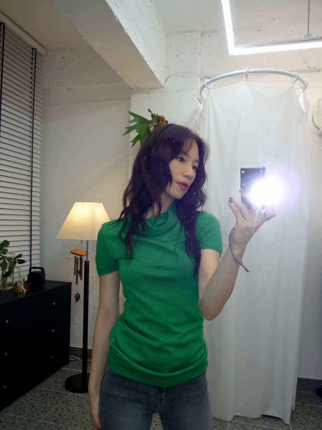 그린 와이드 폴라 티셔츠 상품이미지2