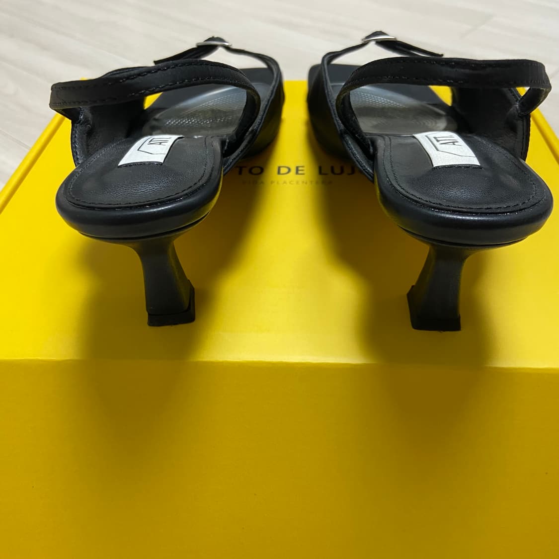 att 새틴 버클 힐 샌들 (240) 상품이미지5