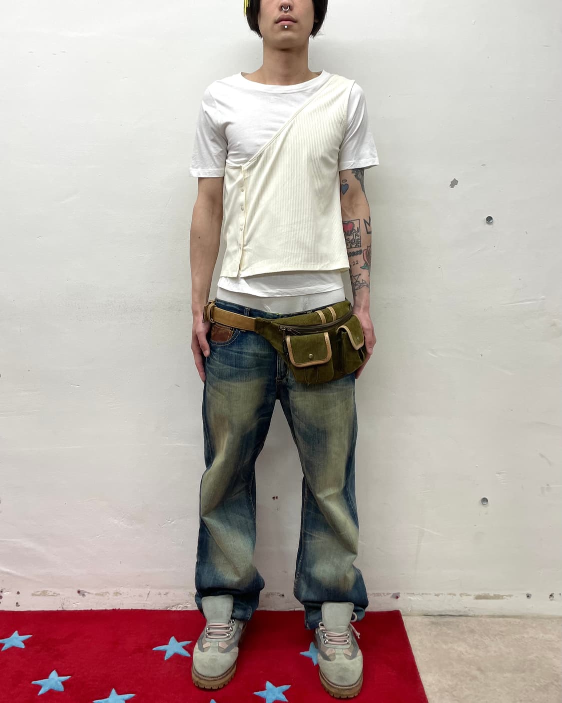 Beige Layered White T-Shirt  상품이미지4