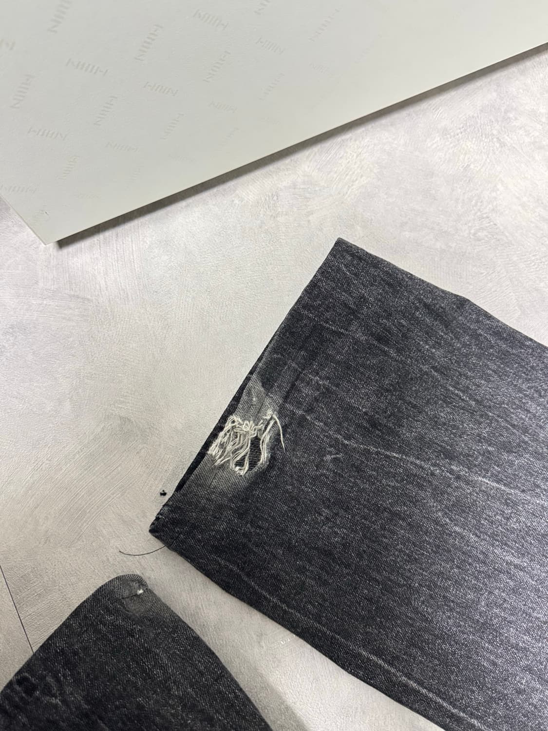 오도어 나스 데님 팬츠 상품이미지3