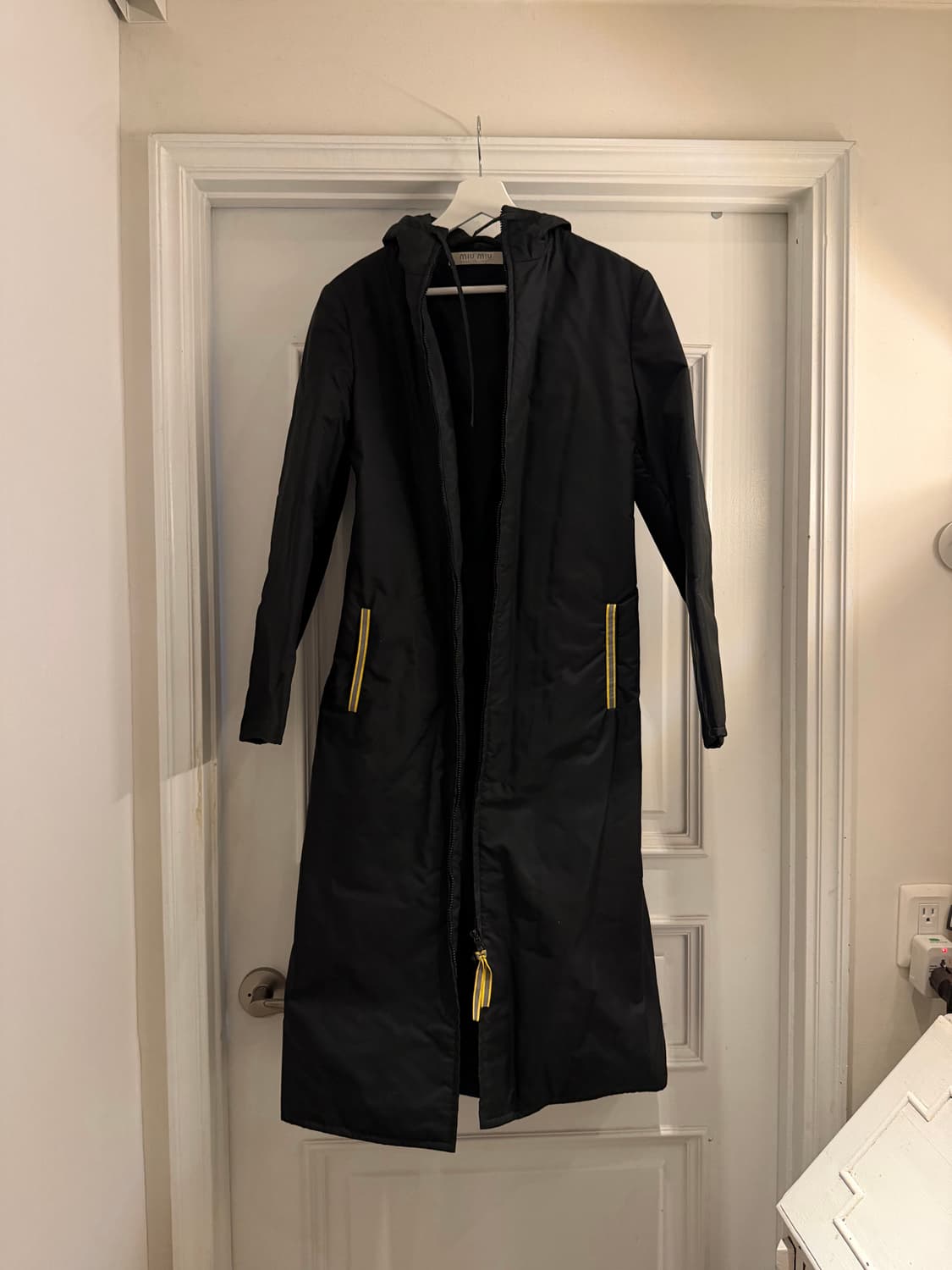 miumiu 미우미우 롱패딩 상품이미지1