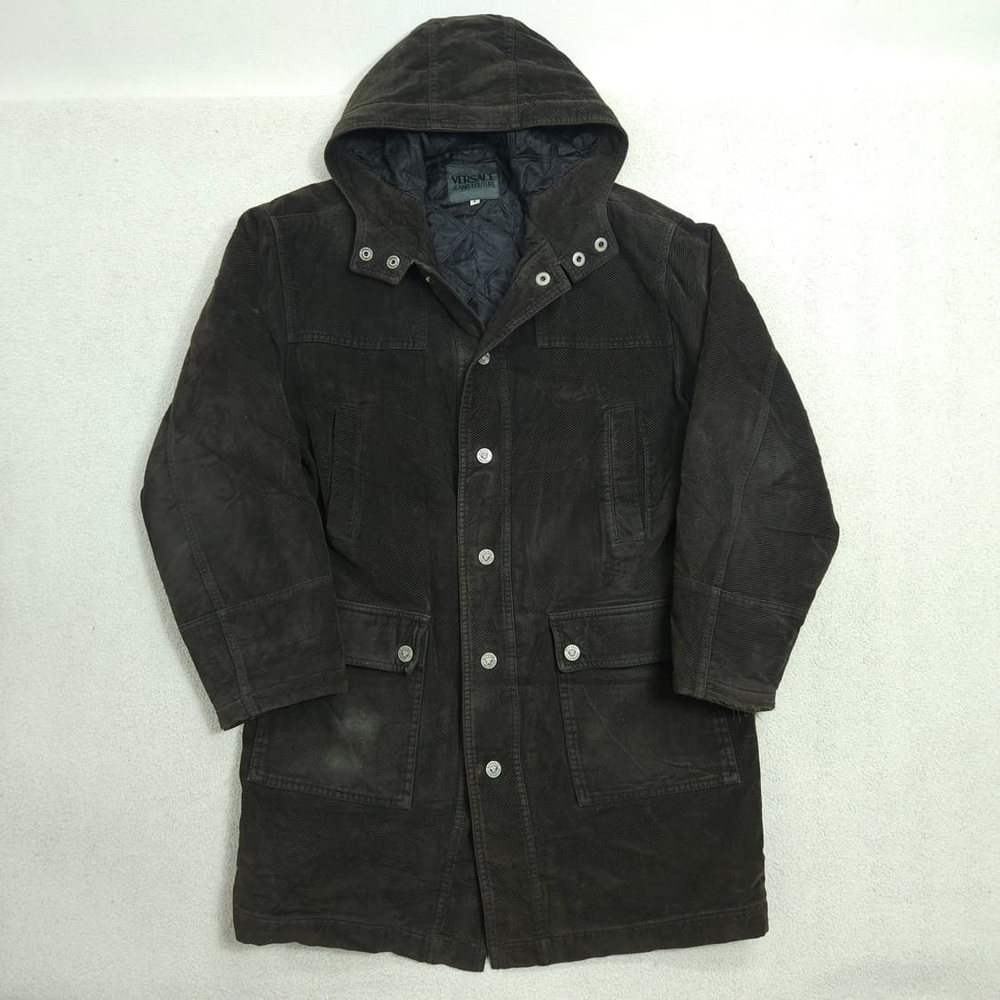 베르사체진스꾸뛰르 코듀로이 하프 코트 상품이미지2