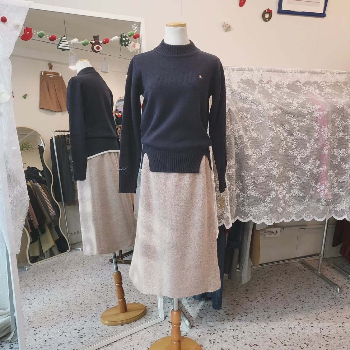 아놀드파마 모크넥 딥네이비 니트 상품이미지2