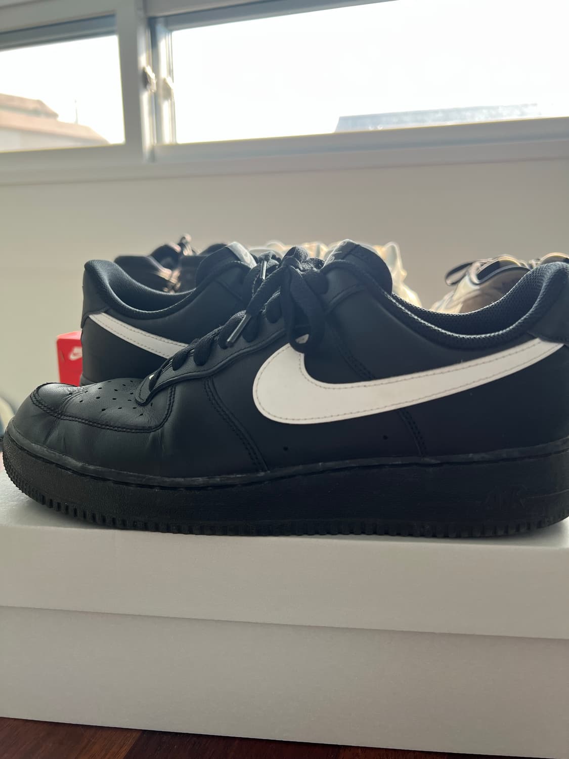 나이키 에어포스 블랙 화이트 285 상품이미지4