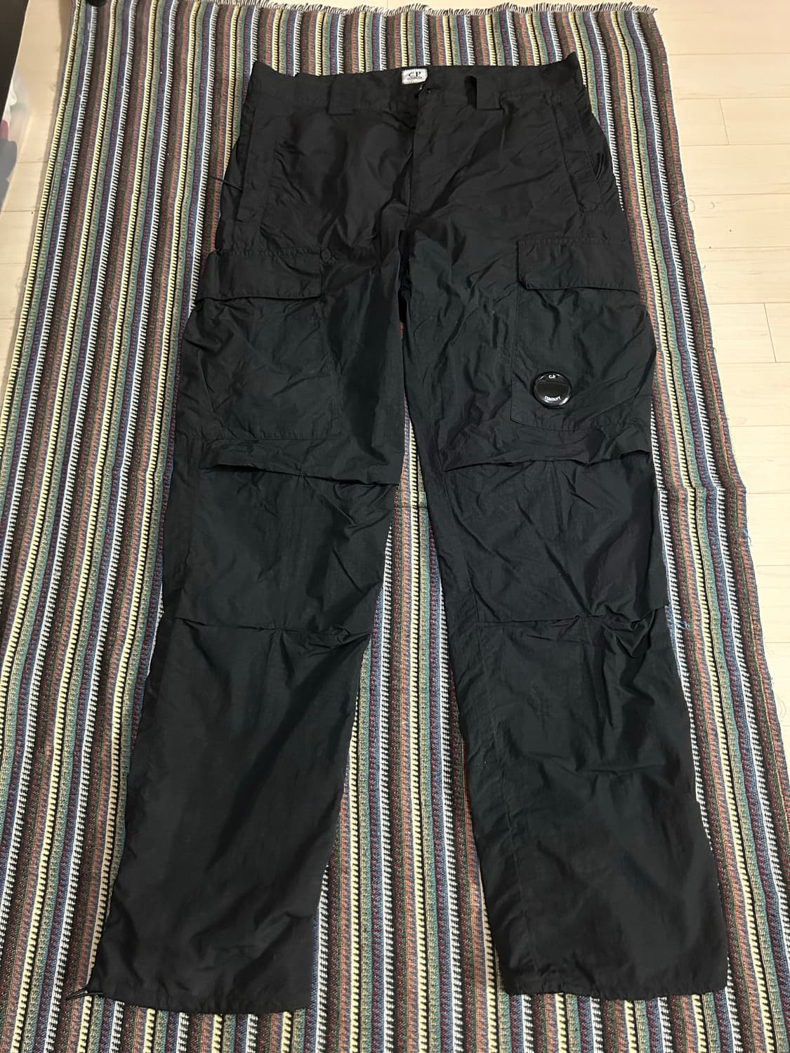 C.P. Company 렌즈 나일론 팬츠 상품이미지2