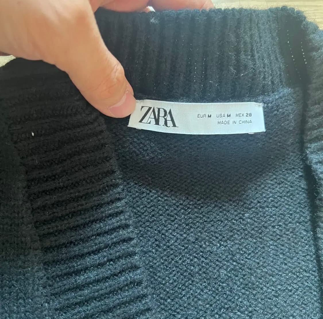 [ZARA] 자라 자수 패턴 가디건 상품이미지2