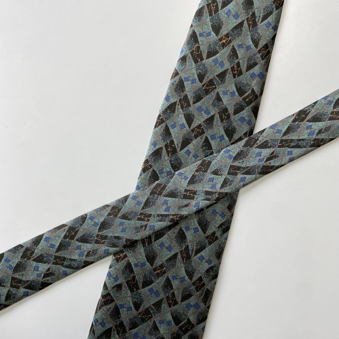 이세이미야케 정품 명품넥타이 (isseymiyake) 상품이미지4