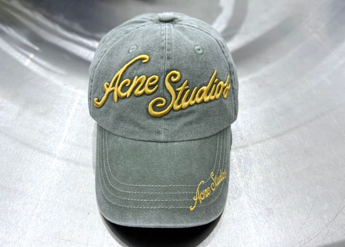 아크네 24SS 로고 자수 볼캡 상품이미지4