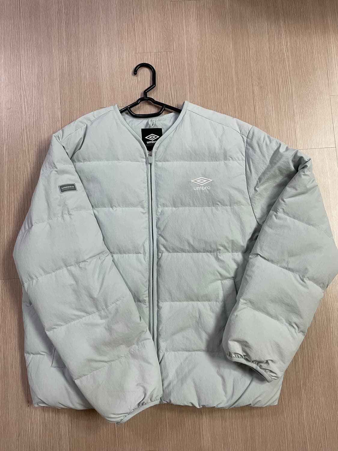 엄브로 경량패딩 라이트 그레이 XL 상품이미지1