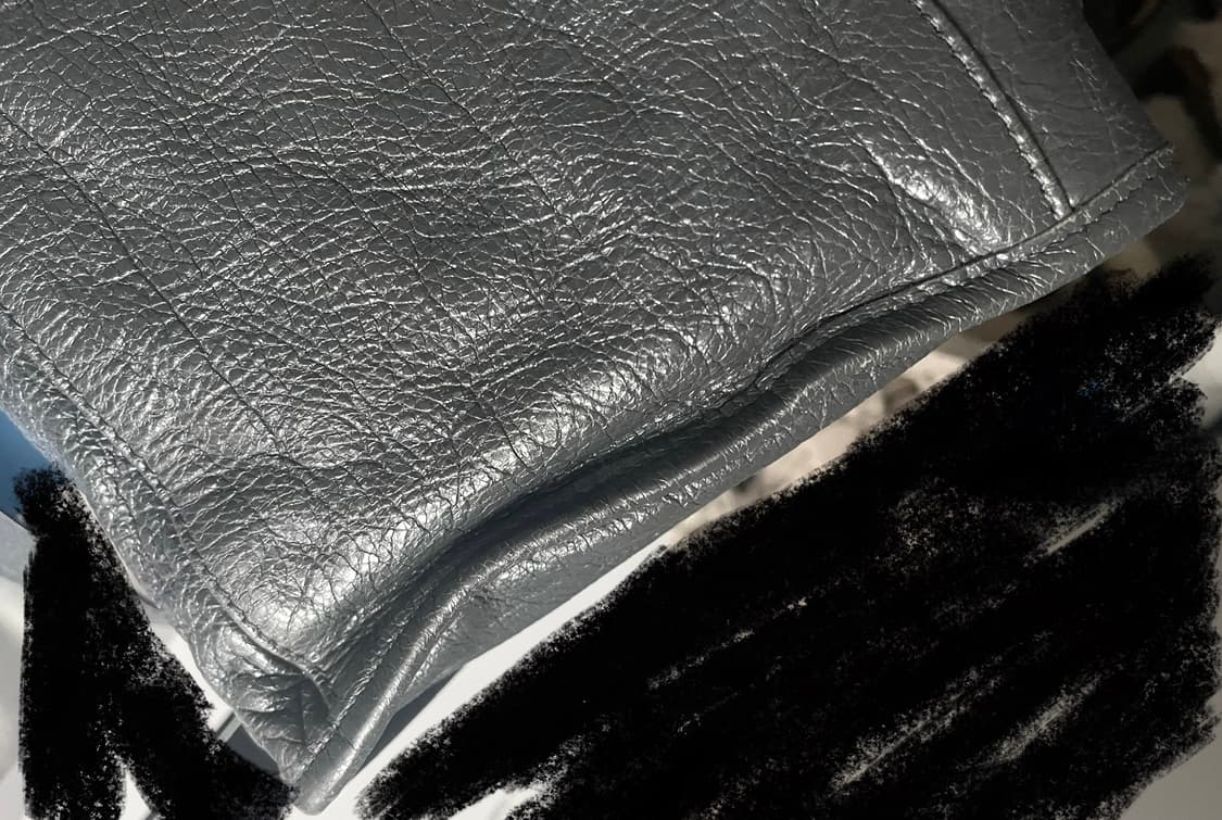 발렌시아가 시티 모터백  파트타임 다크그레이 판매합니다 상품이미지4