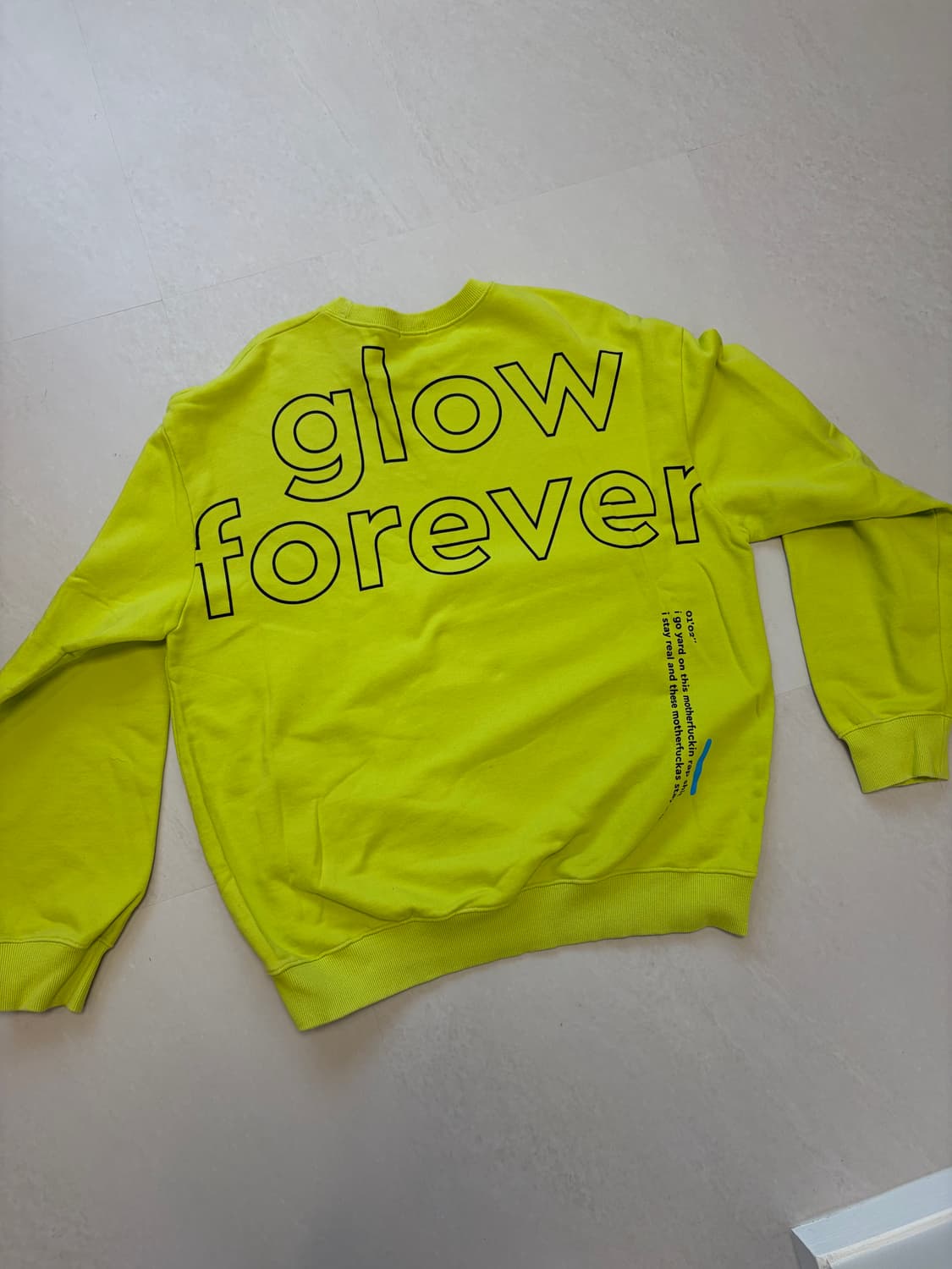glow forever 더콰이엇 머천 맨투맨 상품이미지1