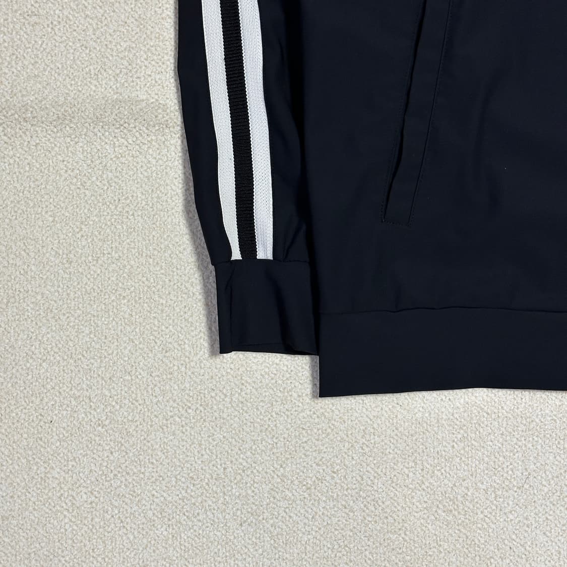 프로-스펙스 스타일 스트라이프 트리코트 상의 상품이미지4