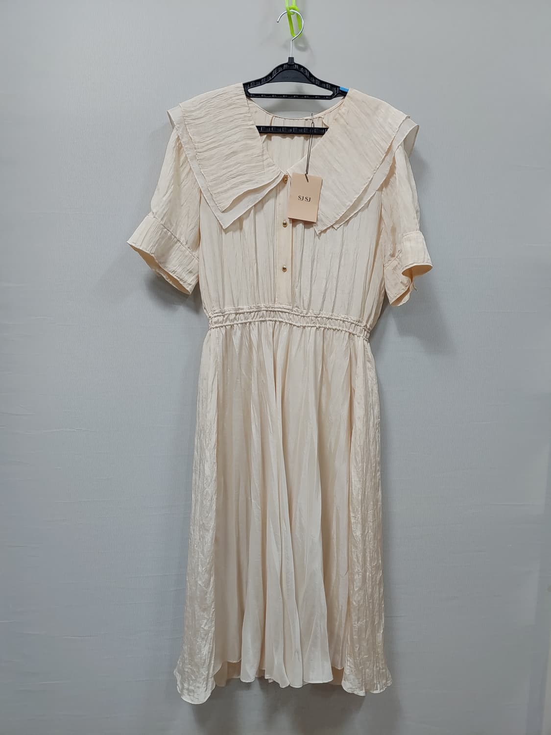 새상품 SJ SJ 빅 카라 반팔 롱 원피스 여성 82-94-160 상품이미지1