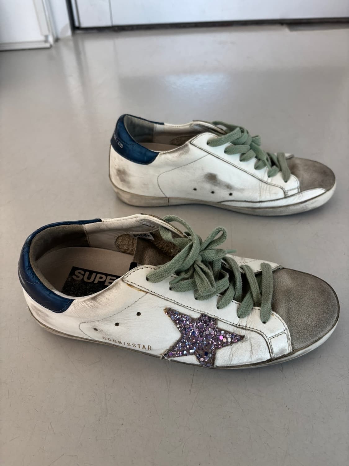 Golden Goose Superstar Sneakers 상품이미지4