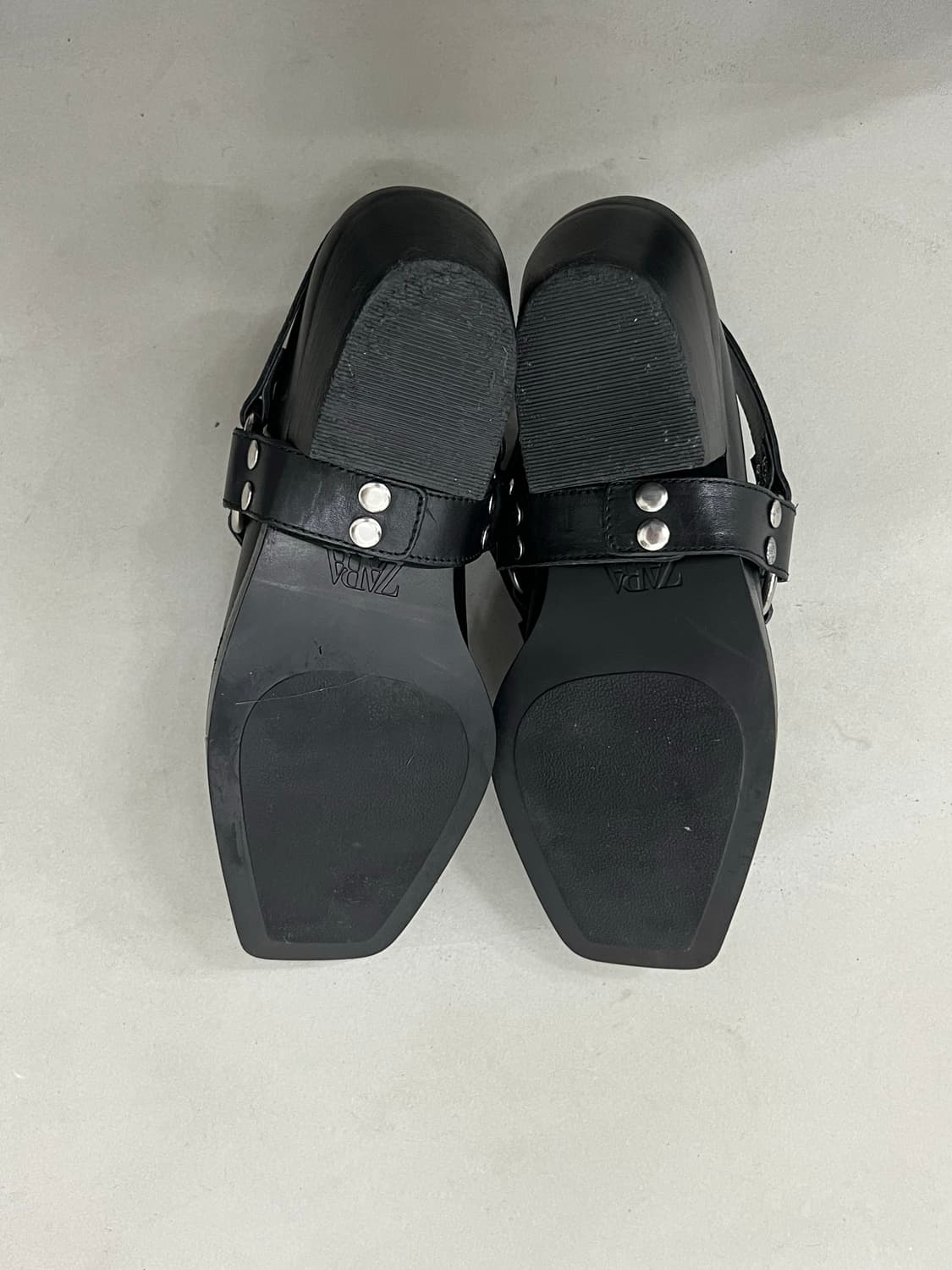 자라 바이커 레더 클로그 37 상품이미지7