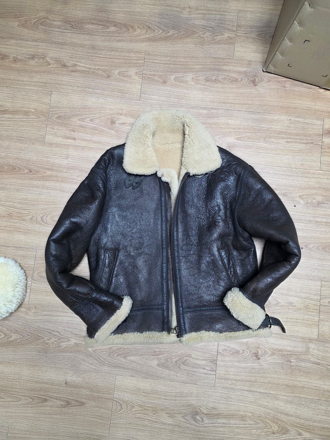 b3 무스탕 자켓 상품이미지1