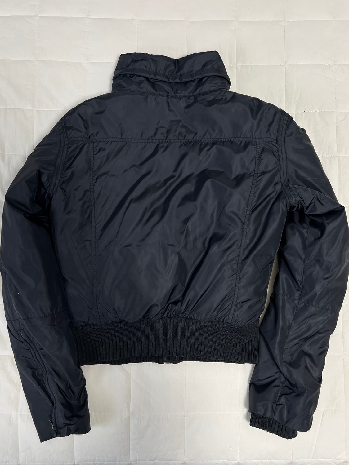 캘빈클라인 크롭 패딩 자켓 상품이미지2