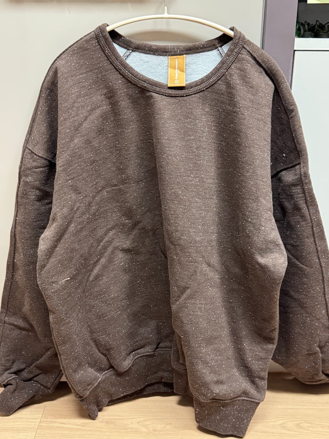 프리즘웍스 OG BOCAI 맨투맨 다크브라운 색상 XL사이즈 상품이미지1