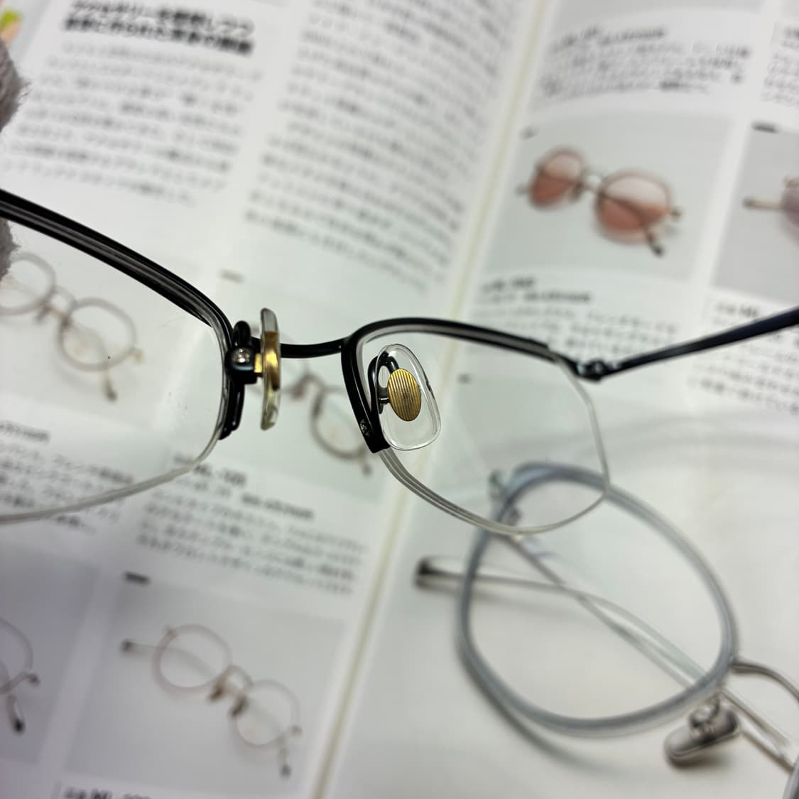 G.O.M 티타늄 탑브릿지 네이버 티타늄 일본 안경 상품이미지7