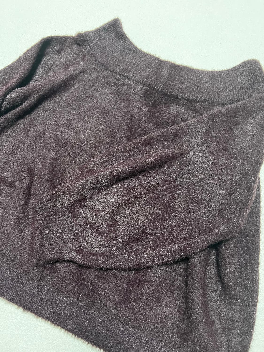 오프숄더 앙고라 니트 상품이미지2