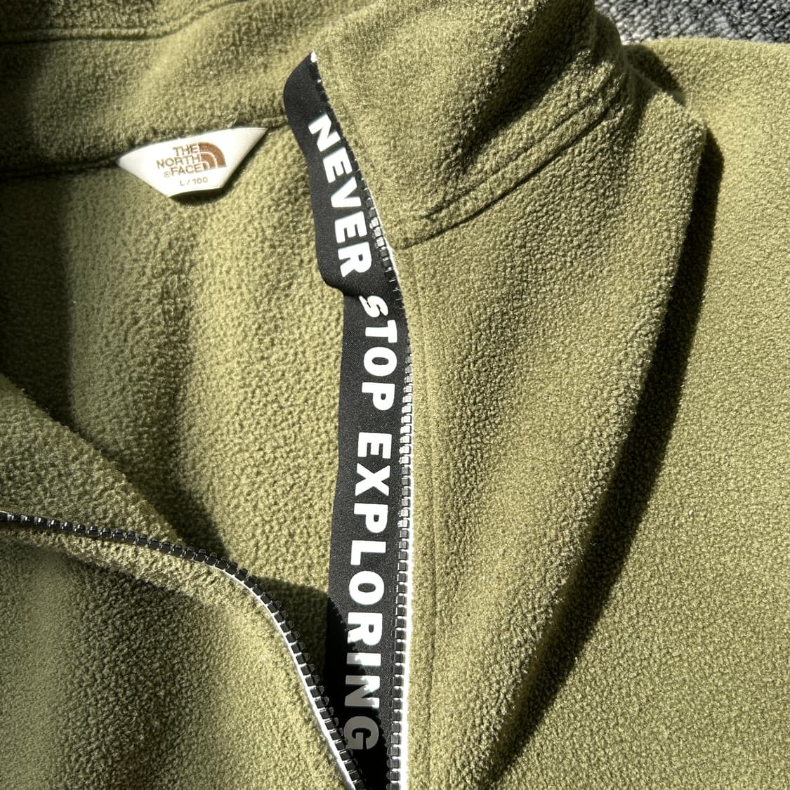 노스페이스 카키 플리스 아노락 상품이미지5