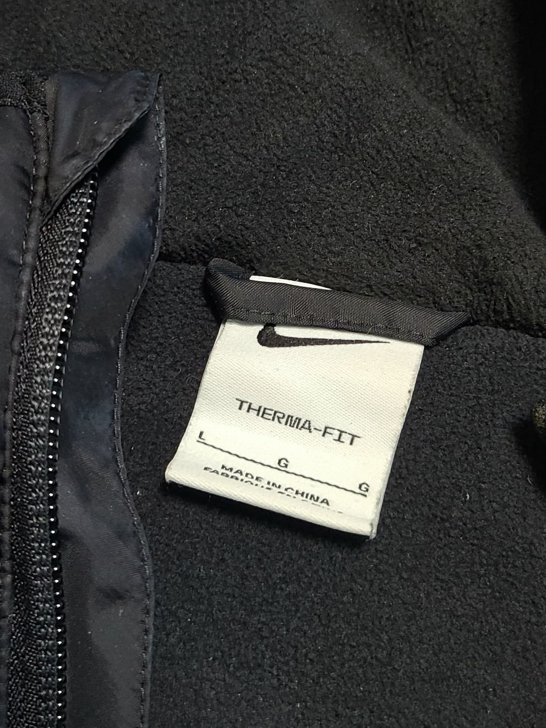 나이키 THERMA-FIT 블랙 패딩 L 상품이미지4