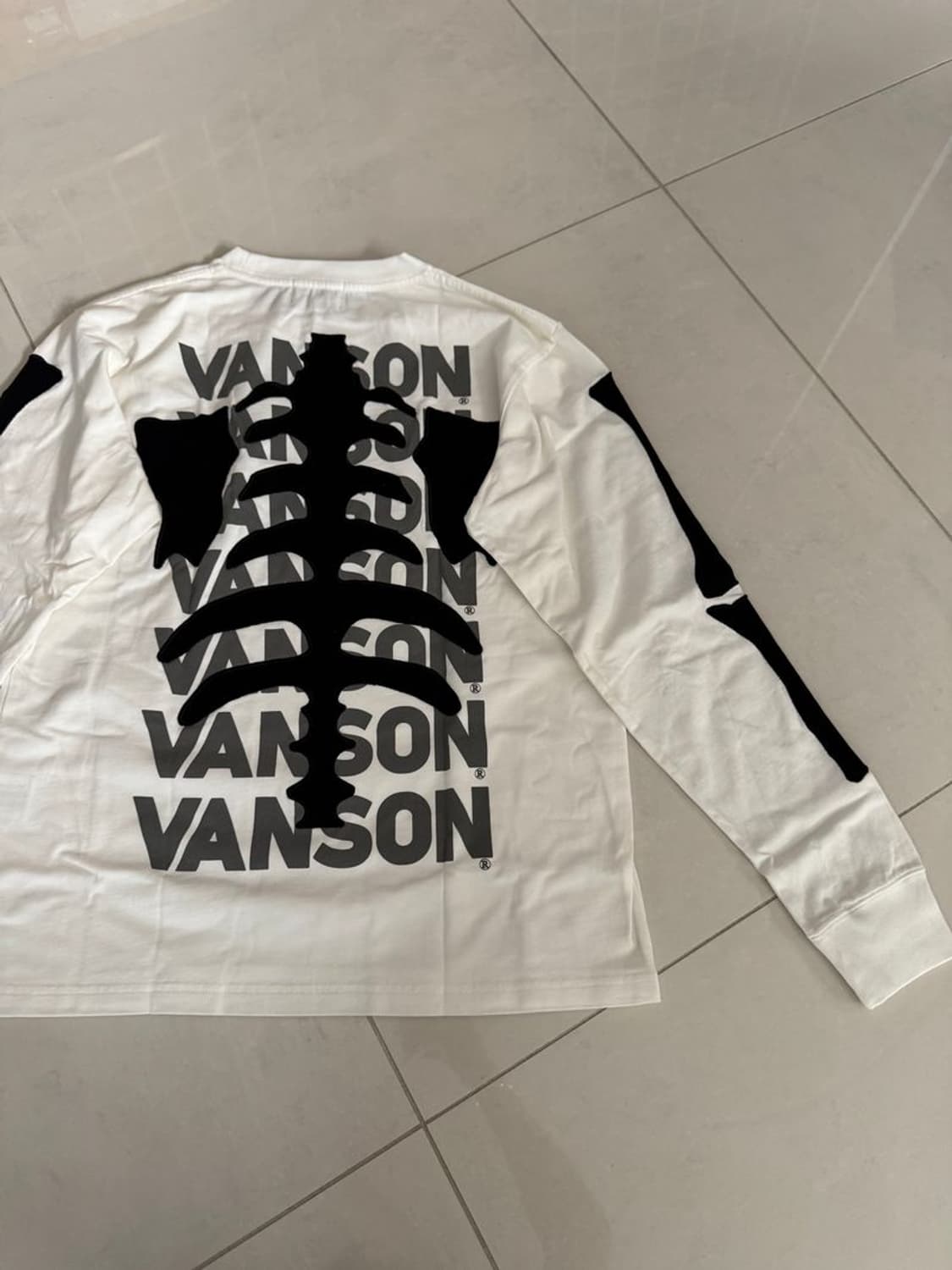 LONG SLEEVE TEE 본 롱슬리브 티셔츠 NVLT-2414 상품이미지3