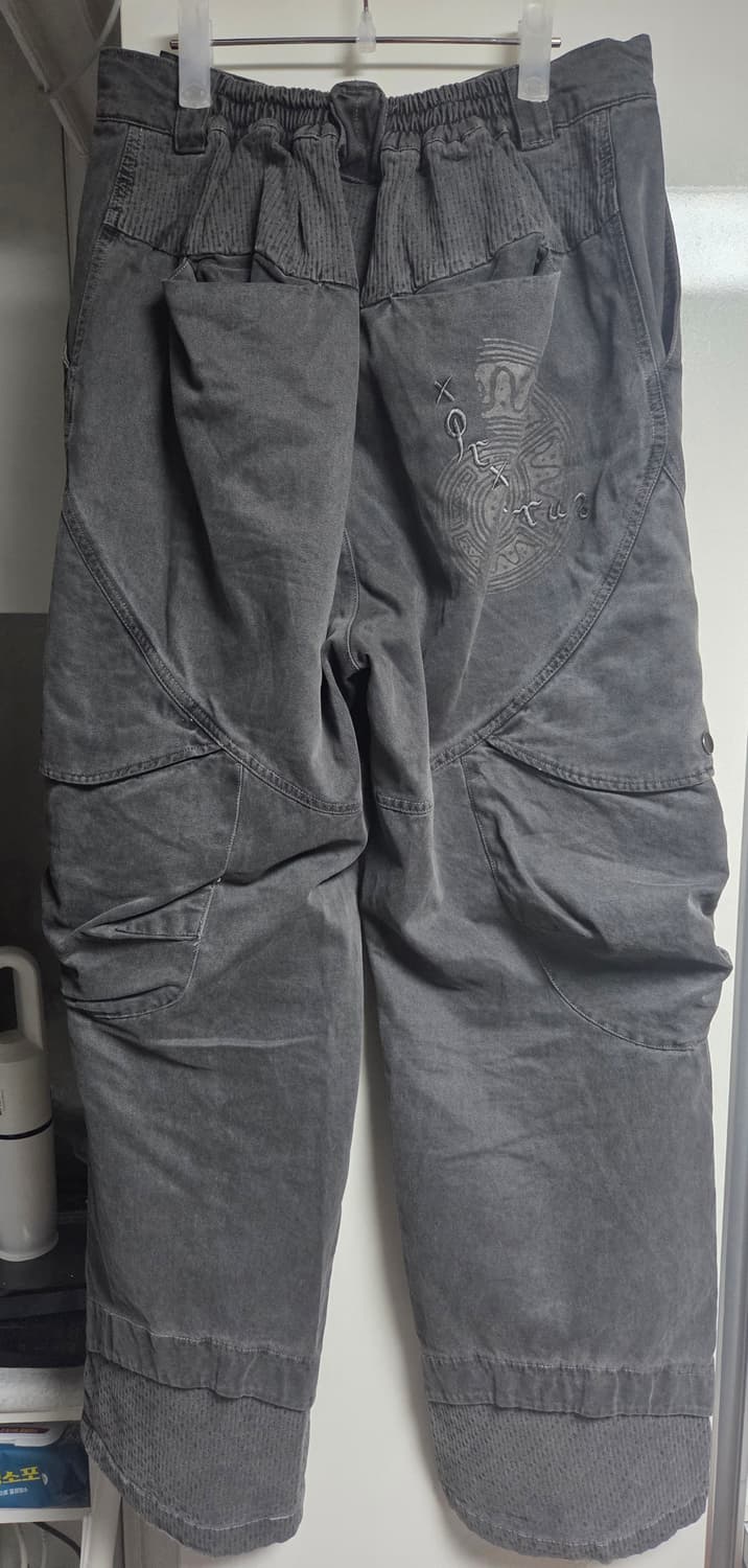 이그노타 코어5 카고팬츠 차콜 M 사이즈 상품이미지2
