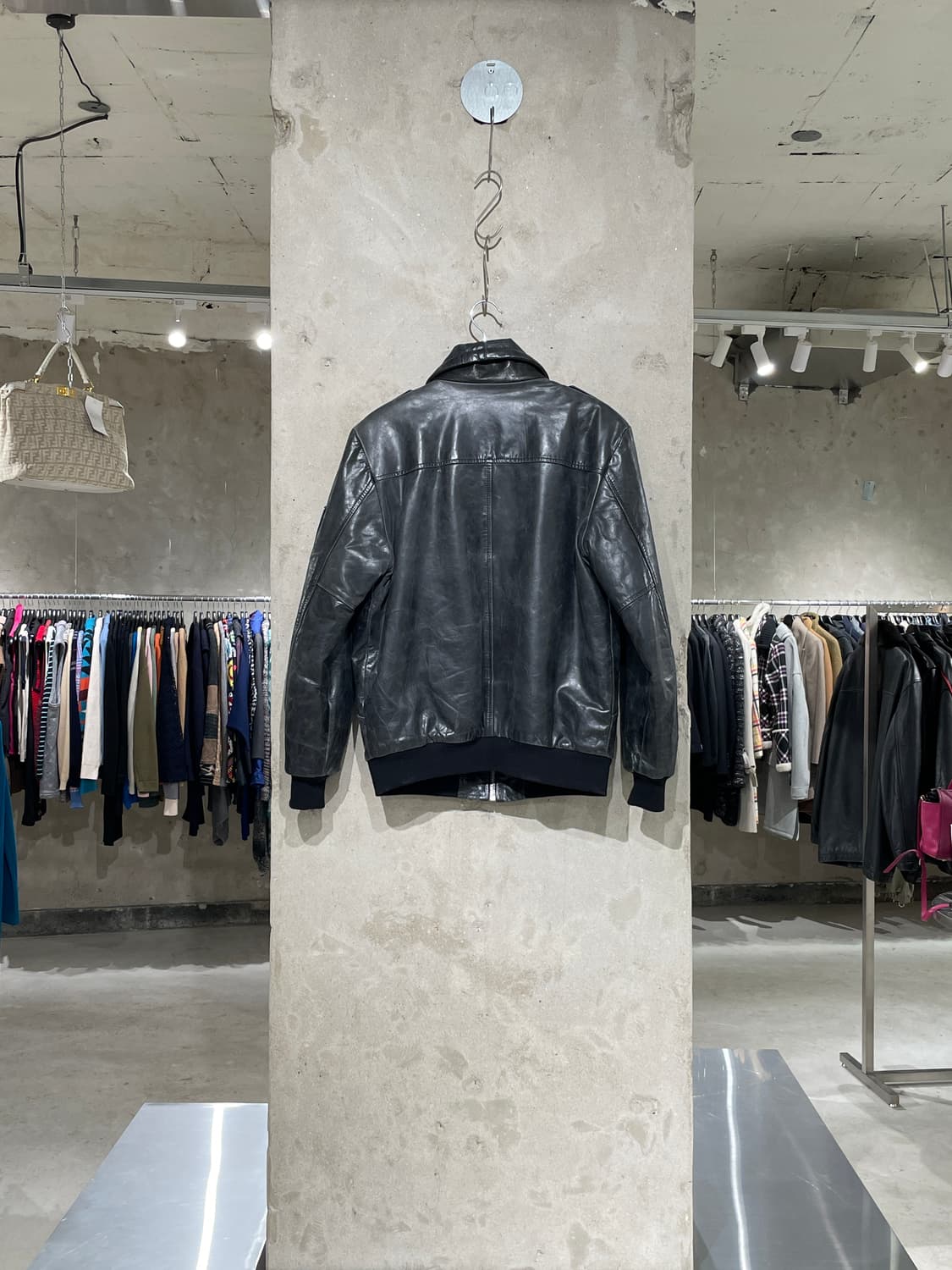 무스너클 차콜 그레이 레더 자켓 상품이미지6