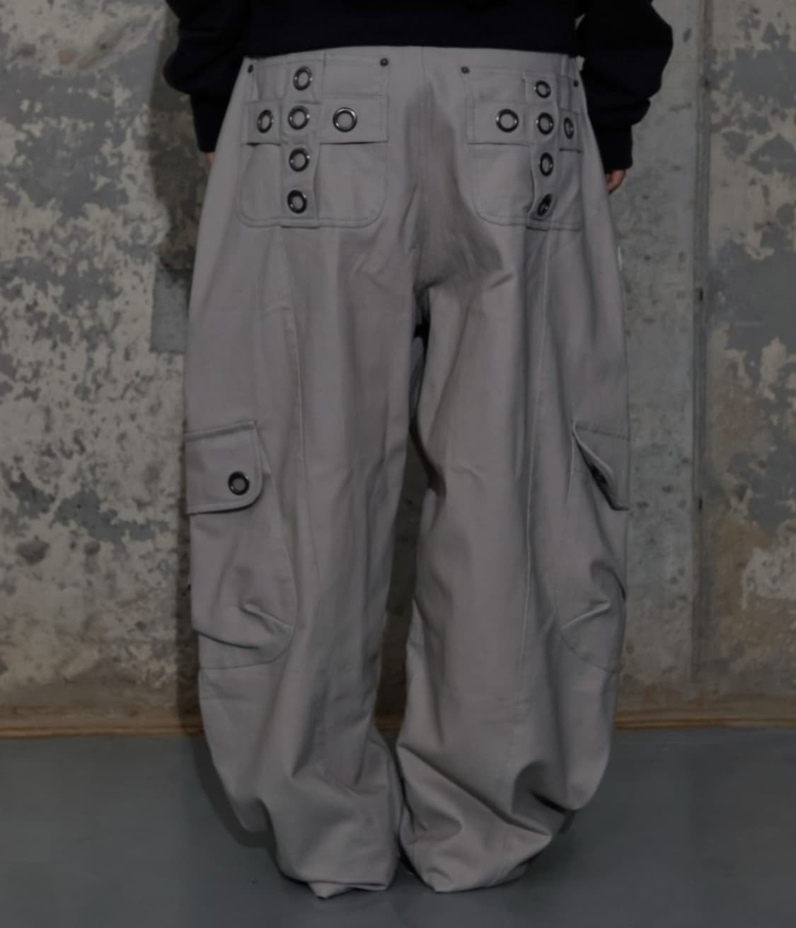 팬시클럽 CROSS POCKET CARGO PANTS 상품이미지1