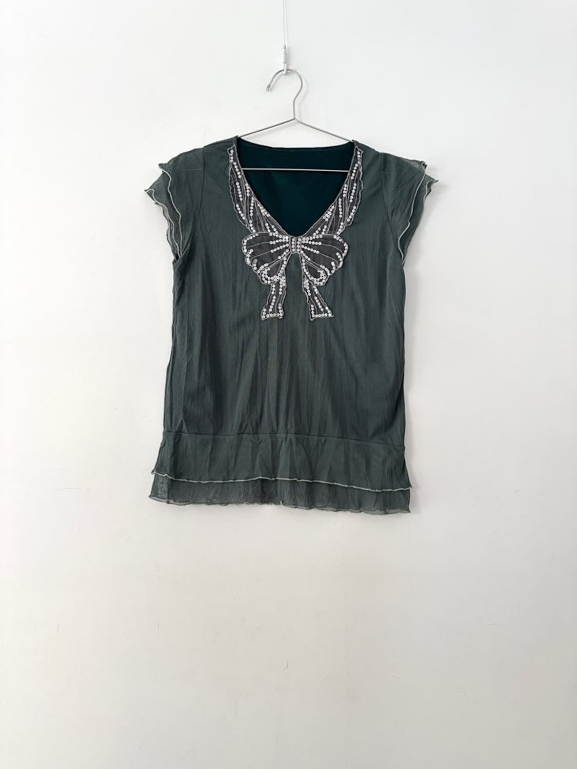 Ribbon beads top / deep green 상품이미지1
